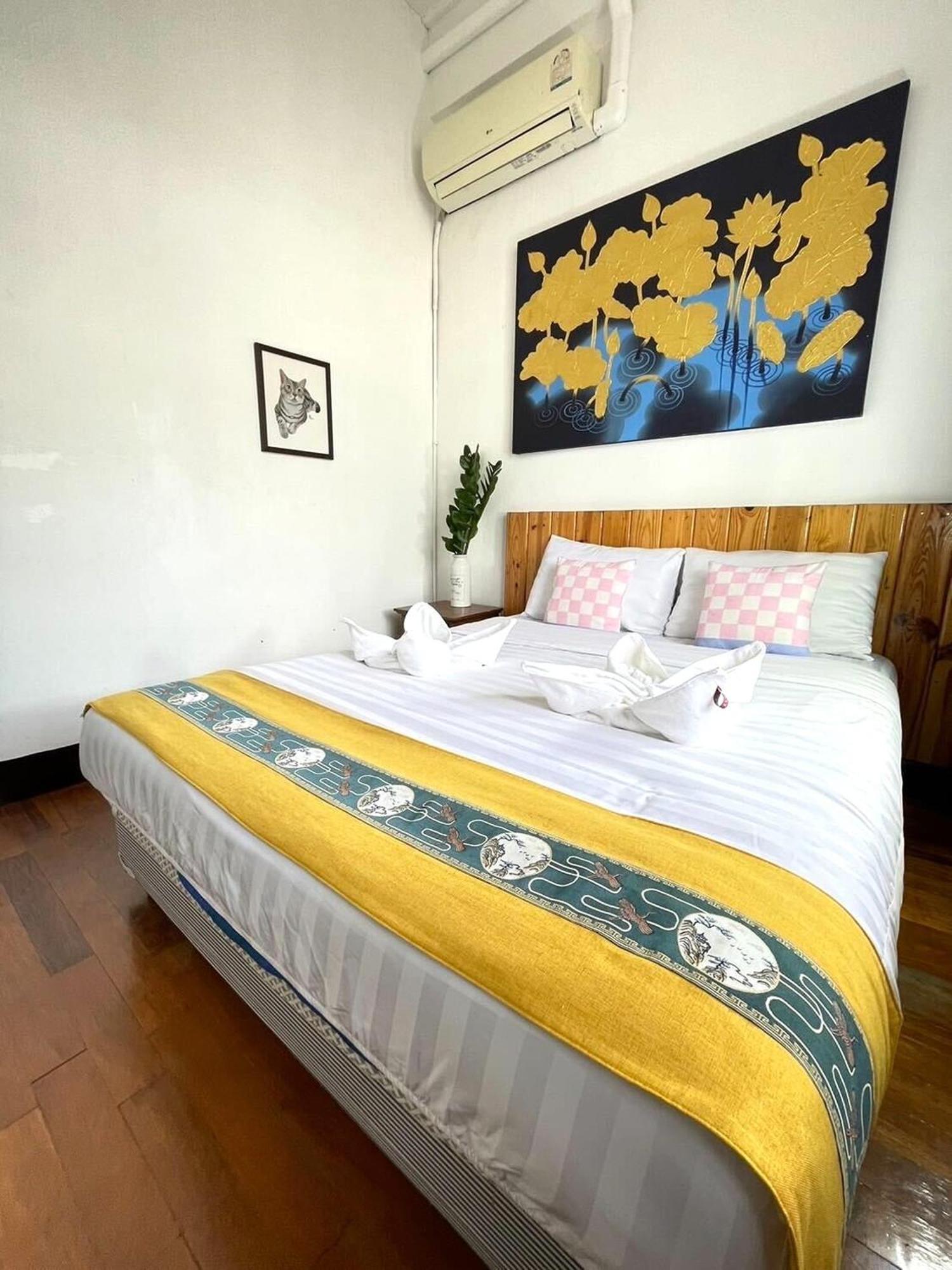 A Pousada Ashi Poshtel Chiang Mai Exterior foto